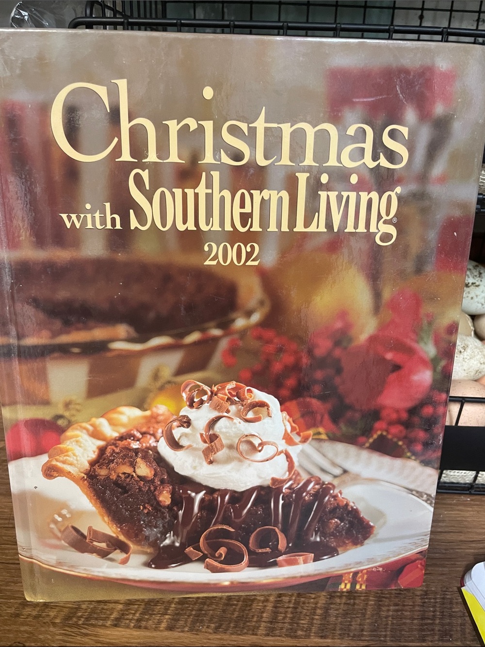 Southern Living Christmas 2002 Cookbook - Red, Brown, White, Gold